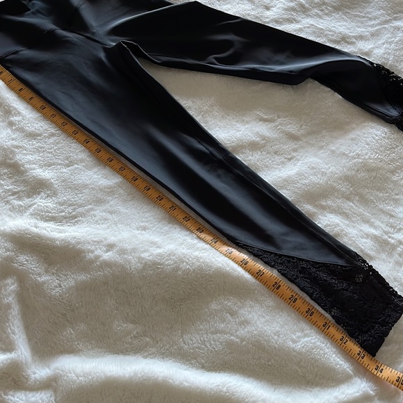 CELESTINE HIGH RISE LEGGING WITH LACE CONTRAST DETAIL XS - Picture 5 of 6